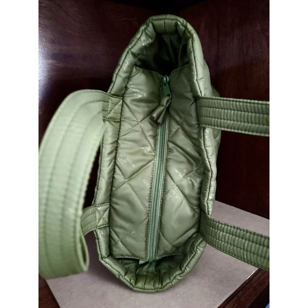 NaRaYa Green Hobo Bag Bubble Up Quilted Handbag Water Repellent Zip Closure‎